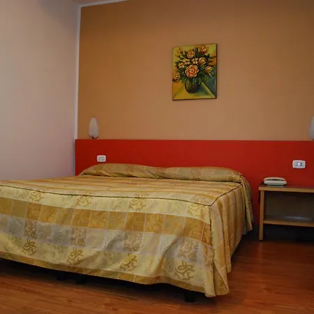 מלון Tre Torri Villaggio Mosè